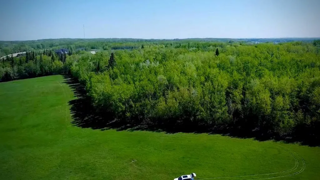404-13352 Lakeland Rural Lac La Biche County AB T0A2C1
