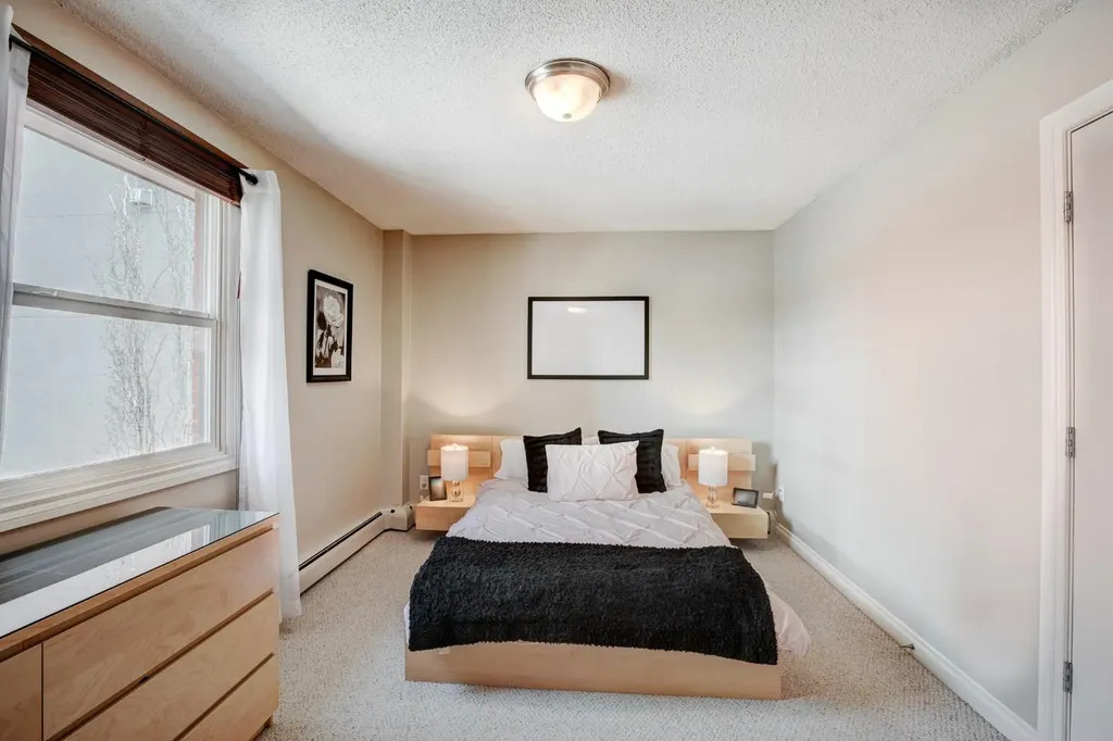 924 18 Avenue SW Calgary AB T2T 0H1