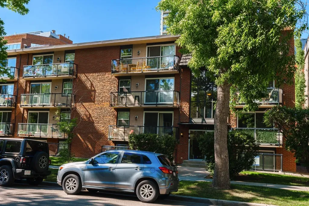 924 18 Avenue SW Calgary AB T2T 0H1