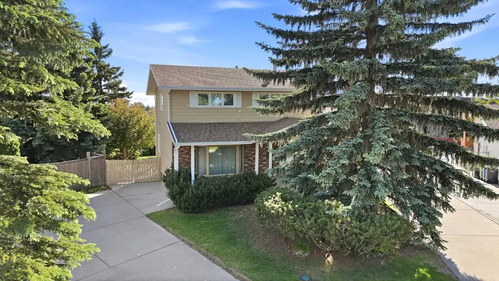 91 Hill Crescent Red Deer AB T4N 6G3
