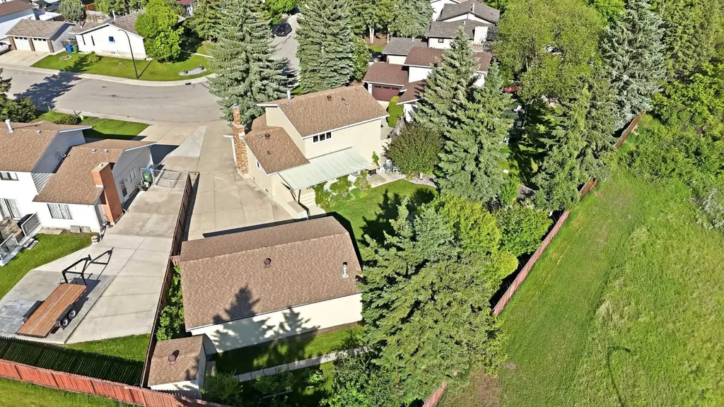 91 Hill Crescent Red Deer AB T4N 6G3