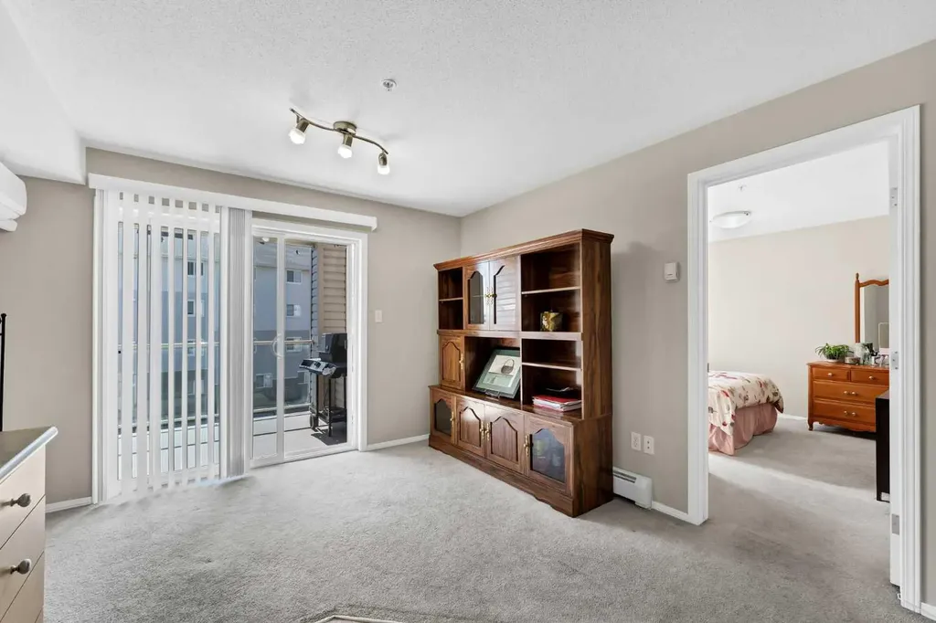 1648 Saamis Drive NW Medicine Hat AB T1C 4X1