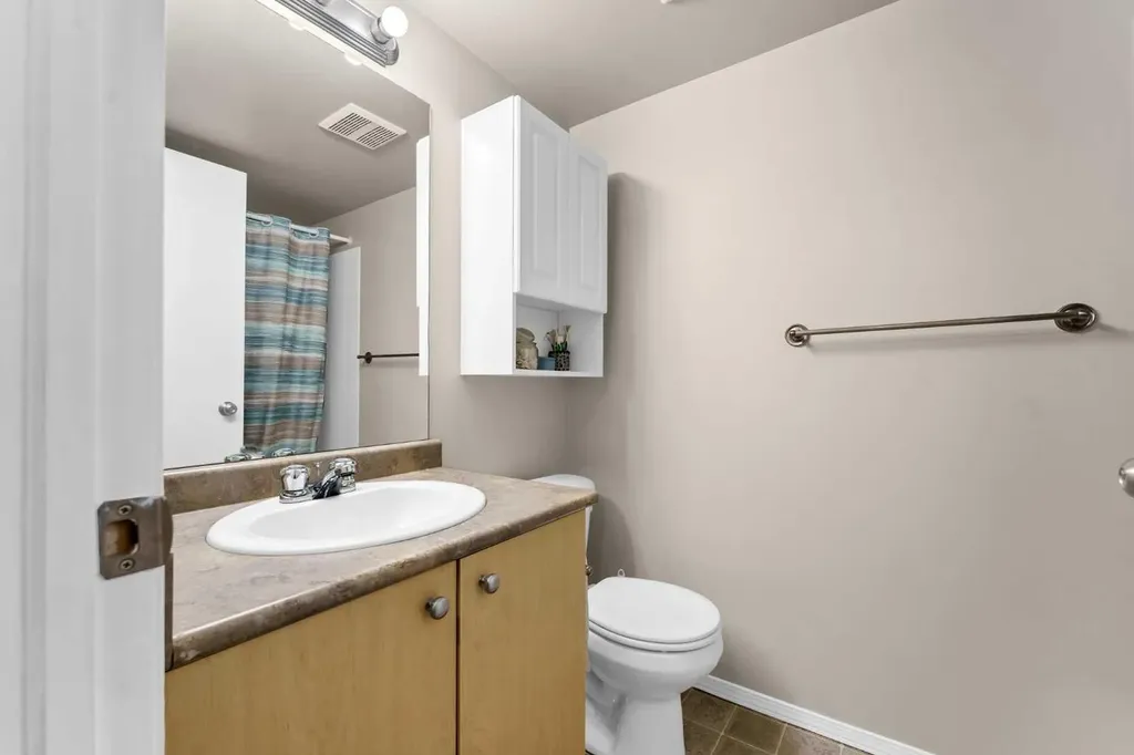 1648 Saamis Drive NW Medicine Hat AB T1C 4X1