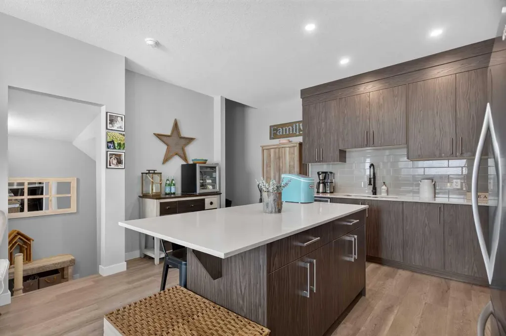 107 Redstone Crescent NE Calgary AB T3N 1M4