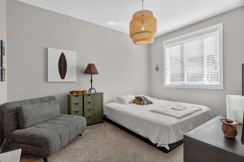 107 Redstone Crescent NE Calgary AB T3N 1M4