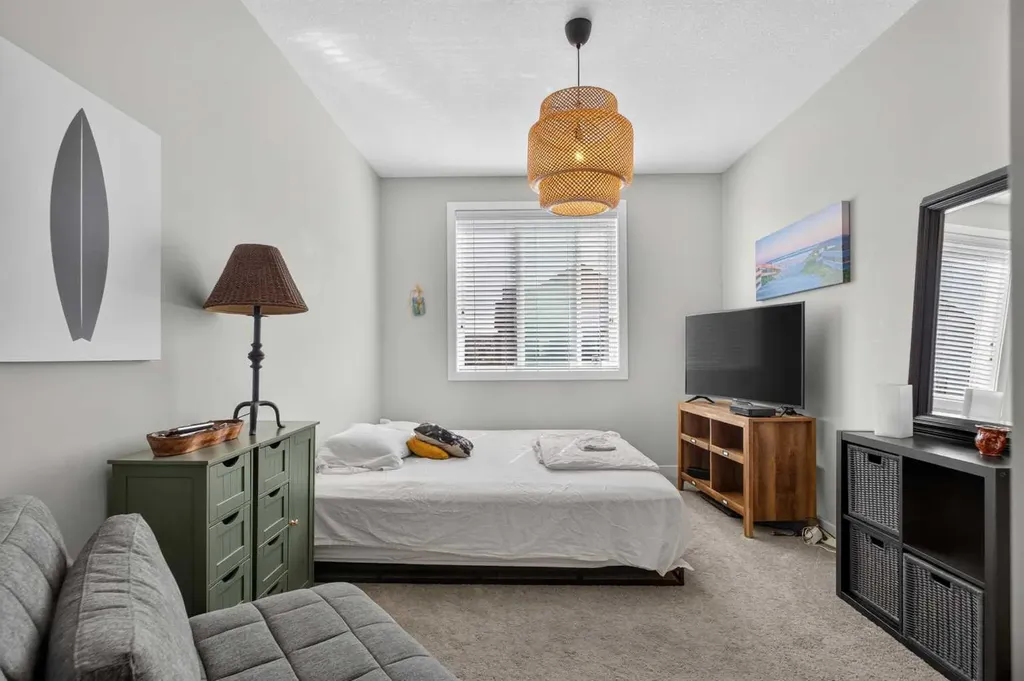 107 Redstone Crescent NE Calgary AB T3N 1M4