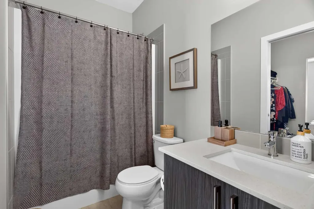 107 Redstone Crescent NE Calgary AB T3N 1M4