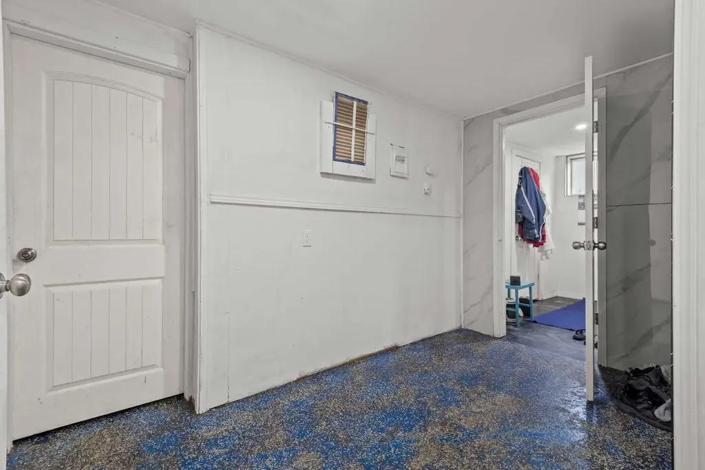 302 6 Avenue NE Three Hills AB T0M2A0