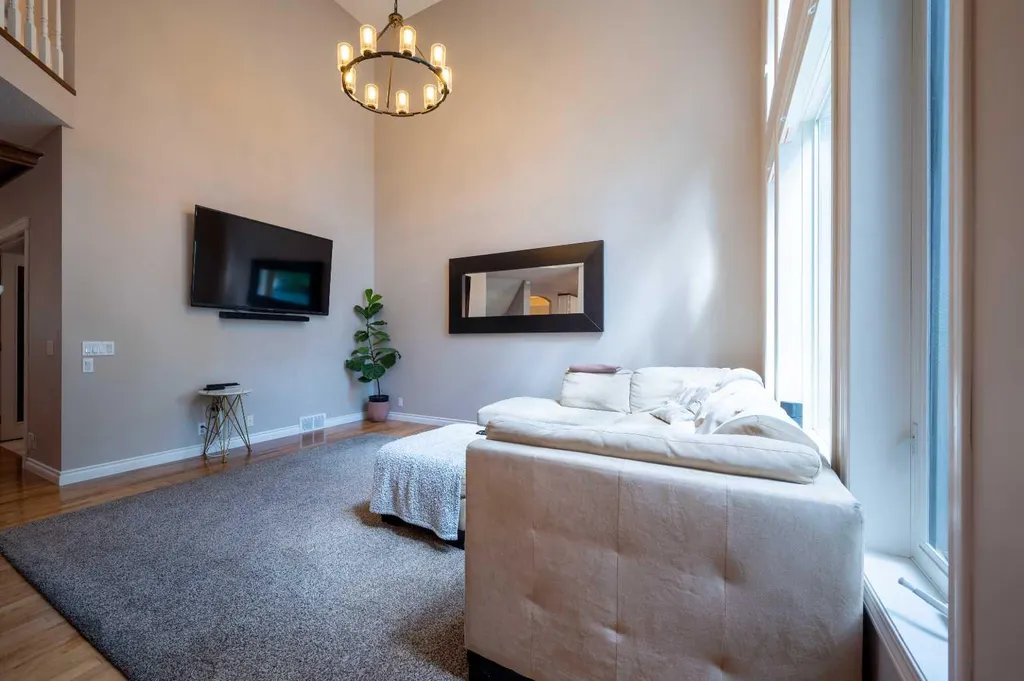 13 Cranston Drive SE Calgary AB T3M 1A2