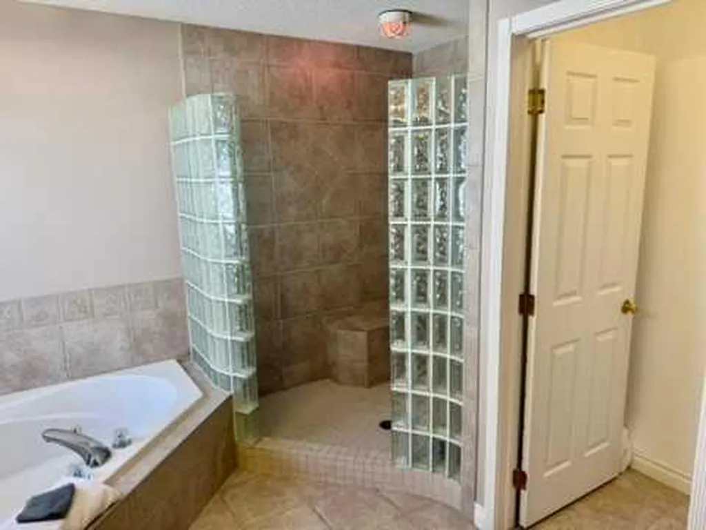 13 Cranston Drive SE Calgary AB T3M 1A2