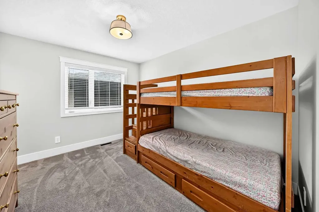 12 Willow Street Cochrane AB T4C 2V3