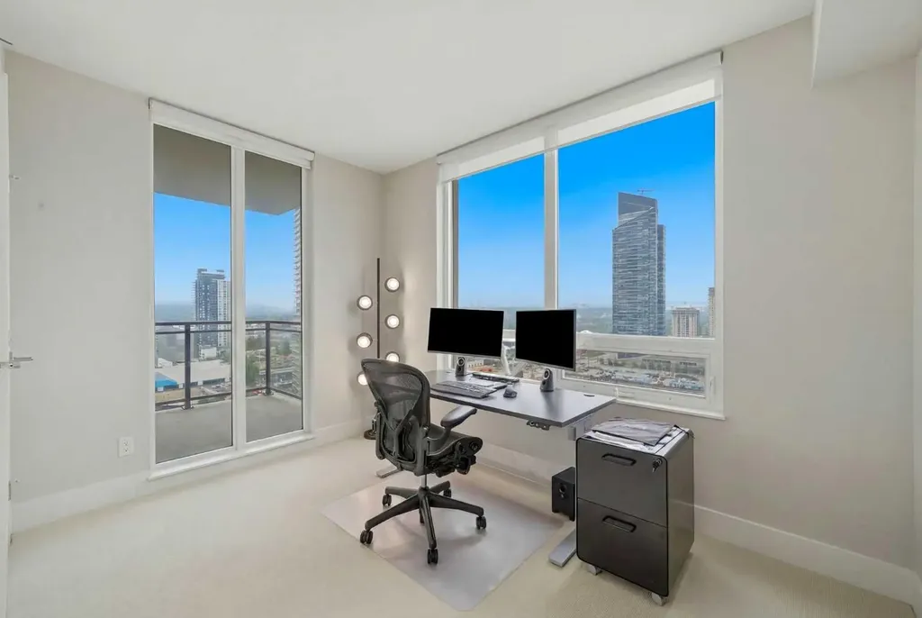 1111 10 Street SW Calgary AB T2R 1E3