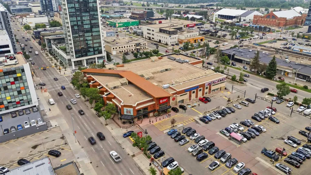 1111 10 Street SW Calgary AB T2R 1E3