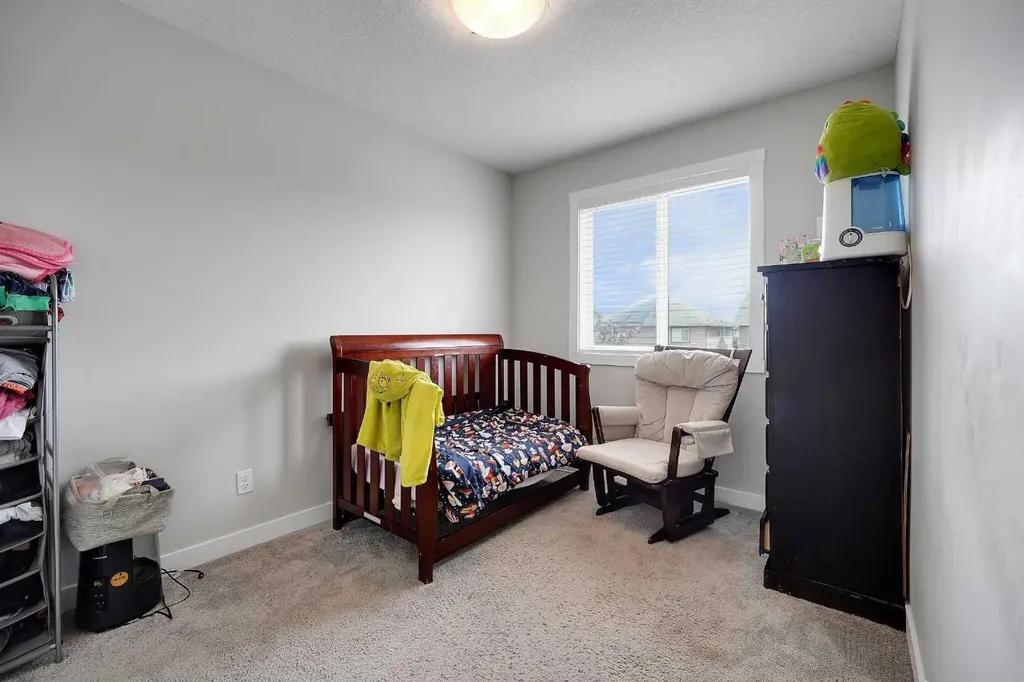42 Midtown Boulevard SW Airdrie AB T4B 4E4