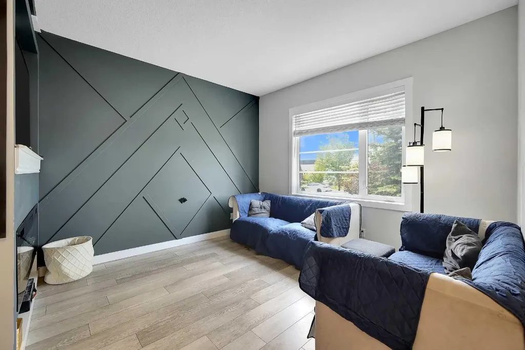 42 Midtown Boulevard SW Airdrie AB T4B 4E4