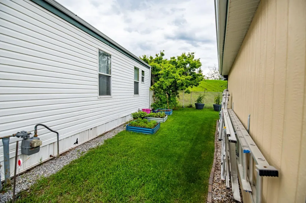 37534 England Way Rural Red Deer County AB T4S 2C3