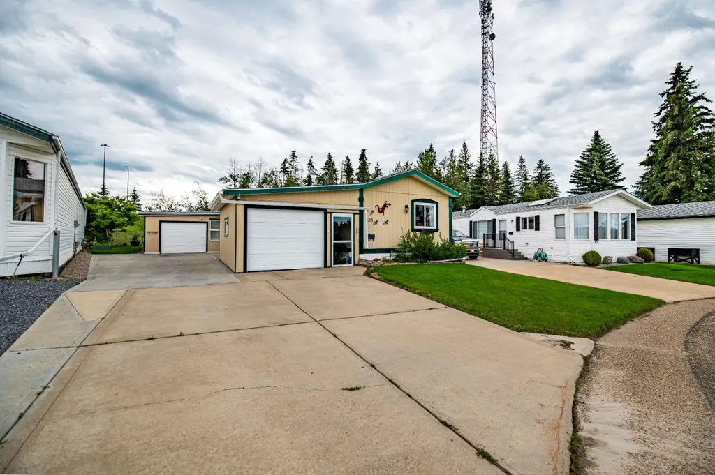 37534 England Way Rural Red Deer County AB T4S 2C3