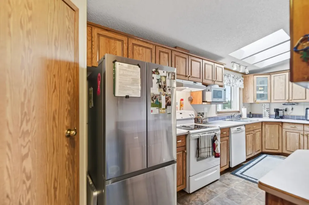 37534 England Way Rural Red Deer County AB T4S 2C3