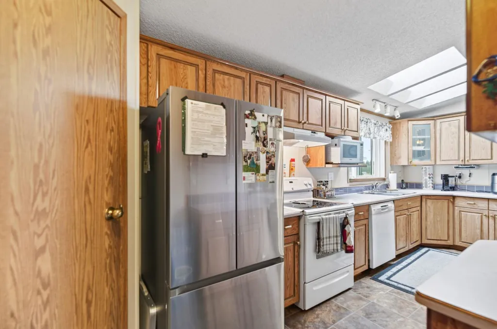 37534 England Way Rural Red Deer County AB T4S 2C3