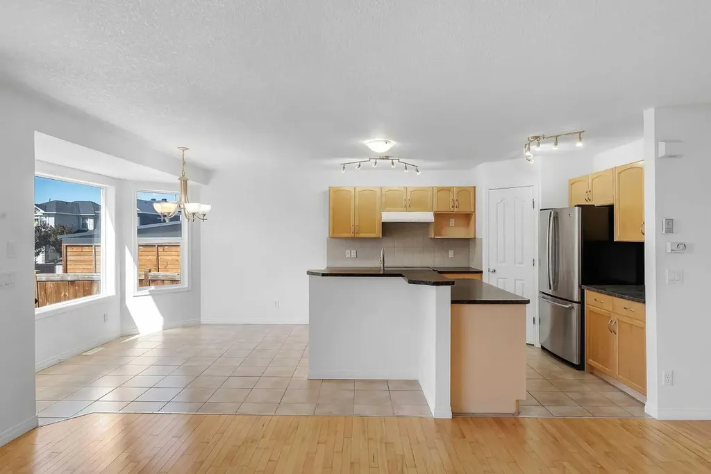 7 Saddlecrest Terrace NE Calgary AB T3J 5L4