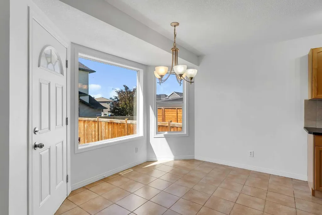 7 Saddlecrest Terrace NE Calgary AB T3J 5L4