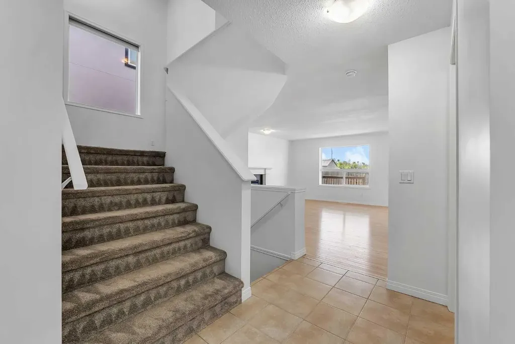 7 Saddlecrest Terrace NE Calgary AB T3J 5L4