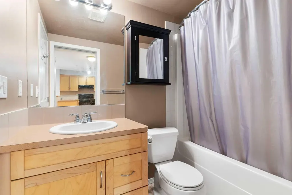 70 Panamount Drive NW Calgary AB T3K5Z1