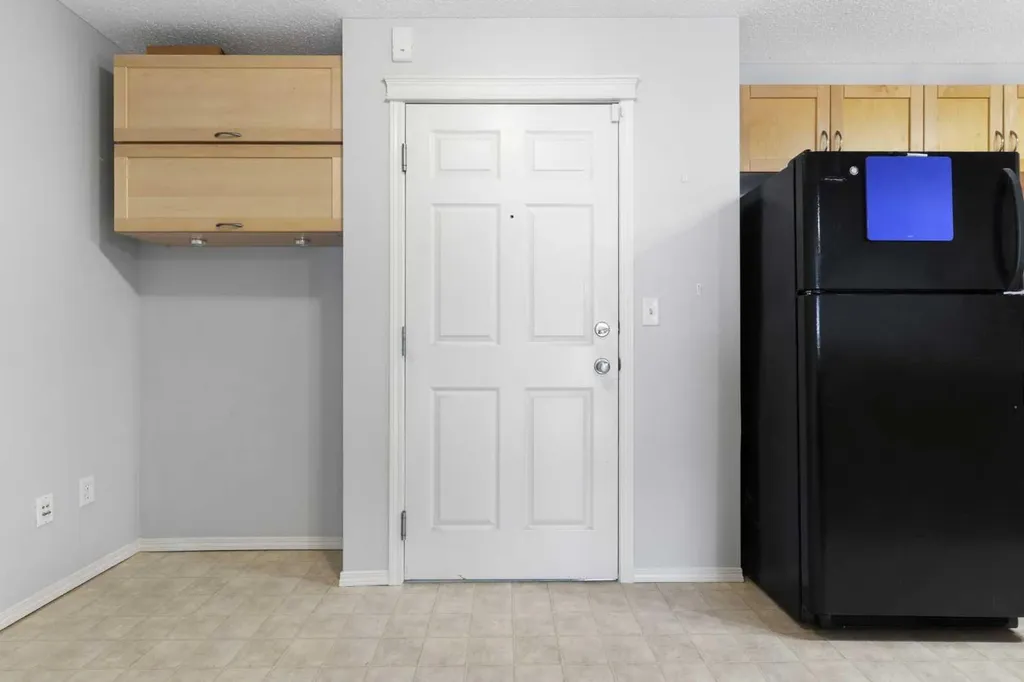 70 Panamount Drive NW Calgary AB T3K5Z1