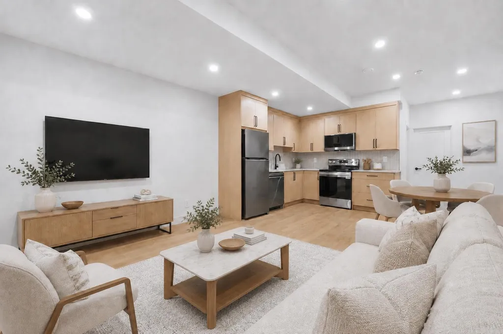 2233 2 Avenue NW Calgary AB T2N 0H1