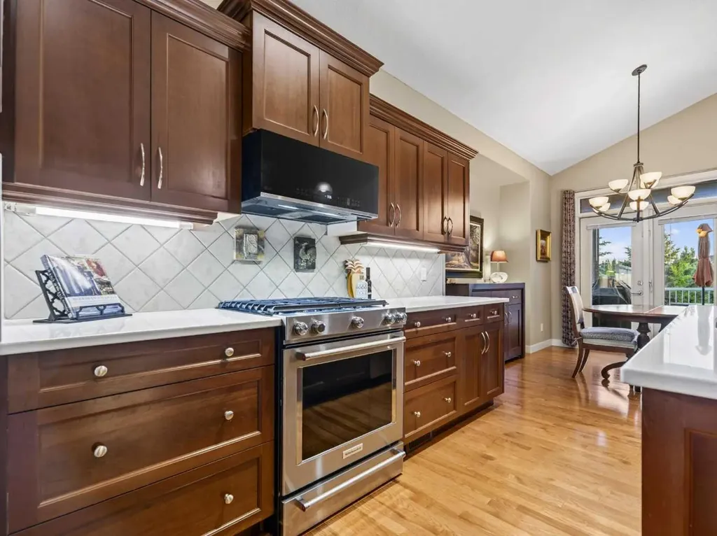 623 Tuscany Springs Boulevard NW Calgary AB T3L 2Y2