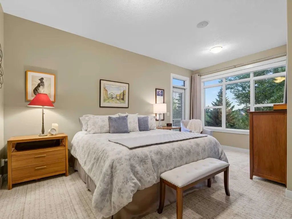 623 Tuscany Springs Boulevard NW Calgary AB T3L 2Y2