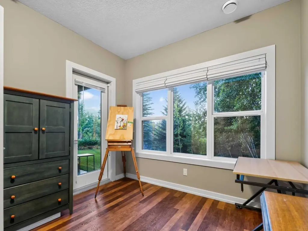 623 Tuscany Springs Boulevard NW Calgary AB T3L 2Y2