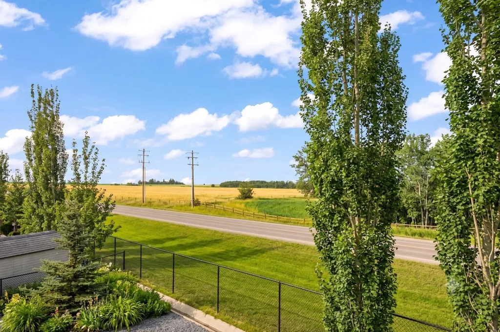 20 Ranchers Green Okotoks AB T1S 0G6