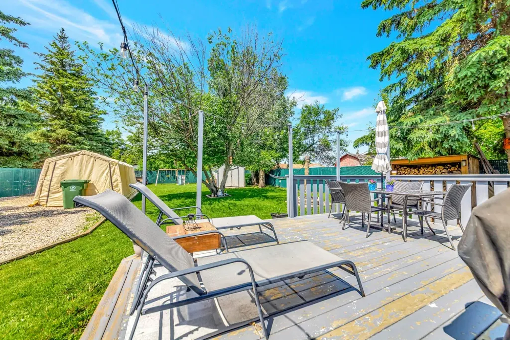 3012 52 Avenue Lloydminster AB T9V 1P5