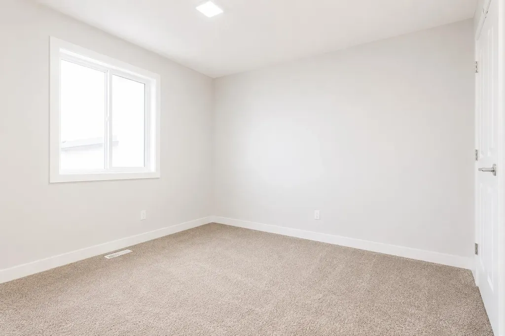 8841 85 A Avenue Grande Prairie AB t8x 0r5