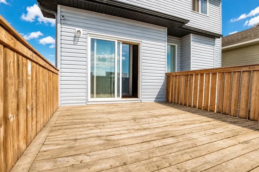 8841 85 A Avenue Grande Prairie AB t8x 0r5