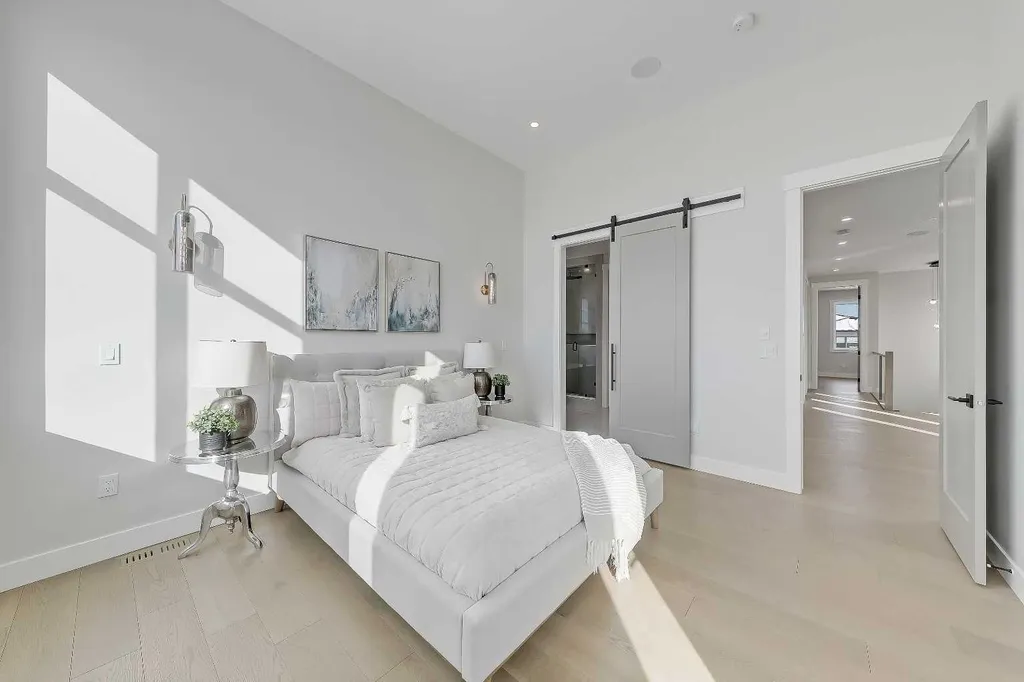 49 Rockhaven Green NW Calgary AB T3G 5H3