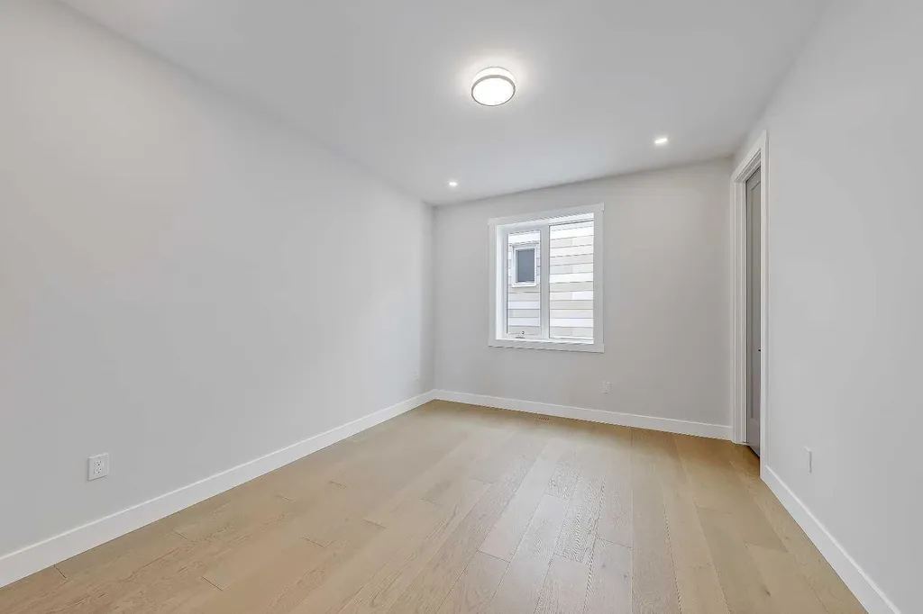 49 Rockhaven Green NW Calgary AB T3G 5H3