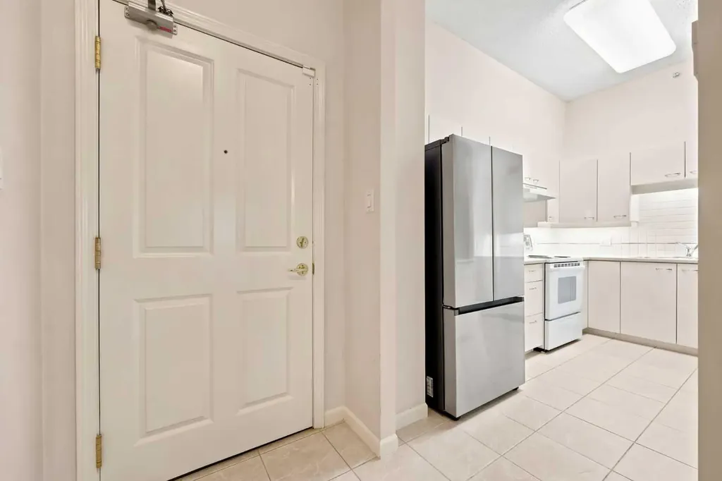 804 3 Avenue SW Calgary AB T2P 0G9