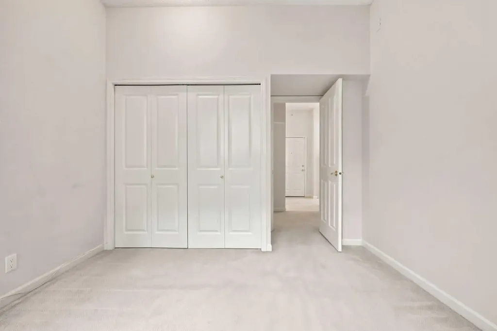 804 3 Avenue SW Calgary AB T2P 0G9