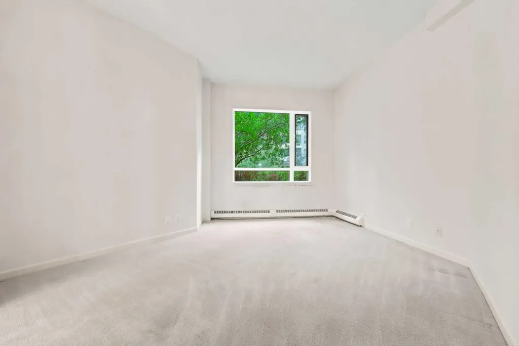 804 3 Avenue SW Calgary AB T2P 0G9