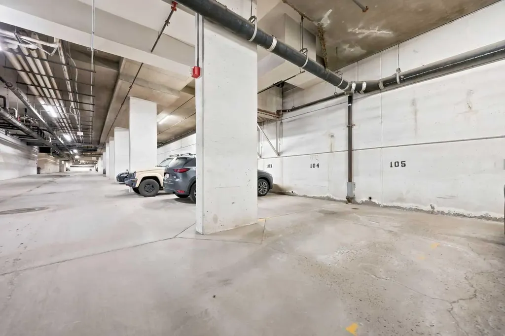 804 3 Avenue SW Calgary AB T2P 0G9