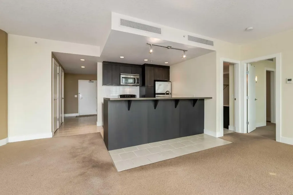 433 11 Avenue SE Calgary AB T2G 0C7
