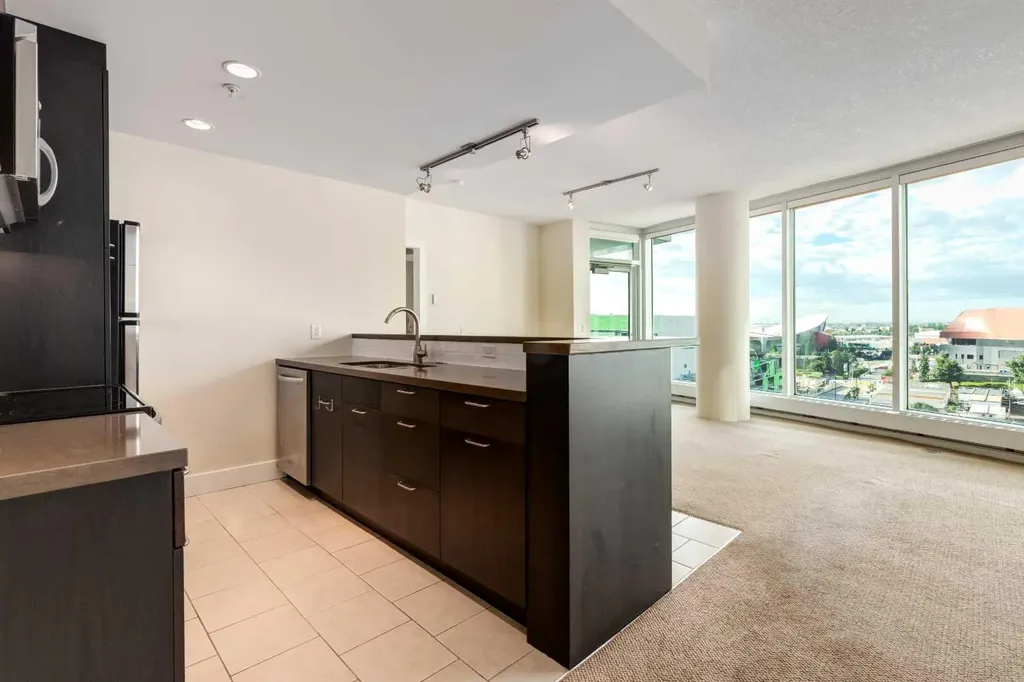 433 11 Avenue SE Calgary AB T2G 0C7