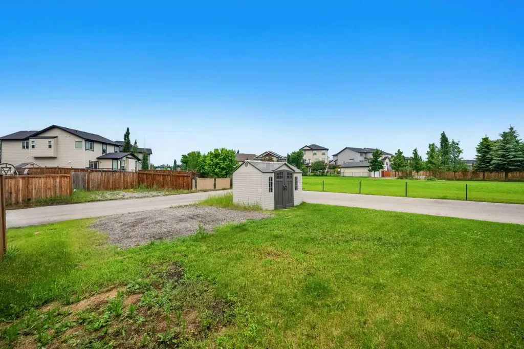 116 Drake Landing Loop Okotoks AB T1S 0H4