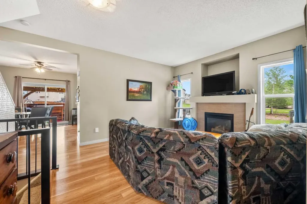 116 Drake Landing Loop Okotoks AB T1S 0H4