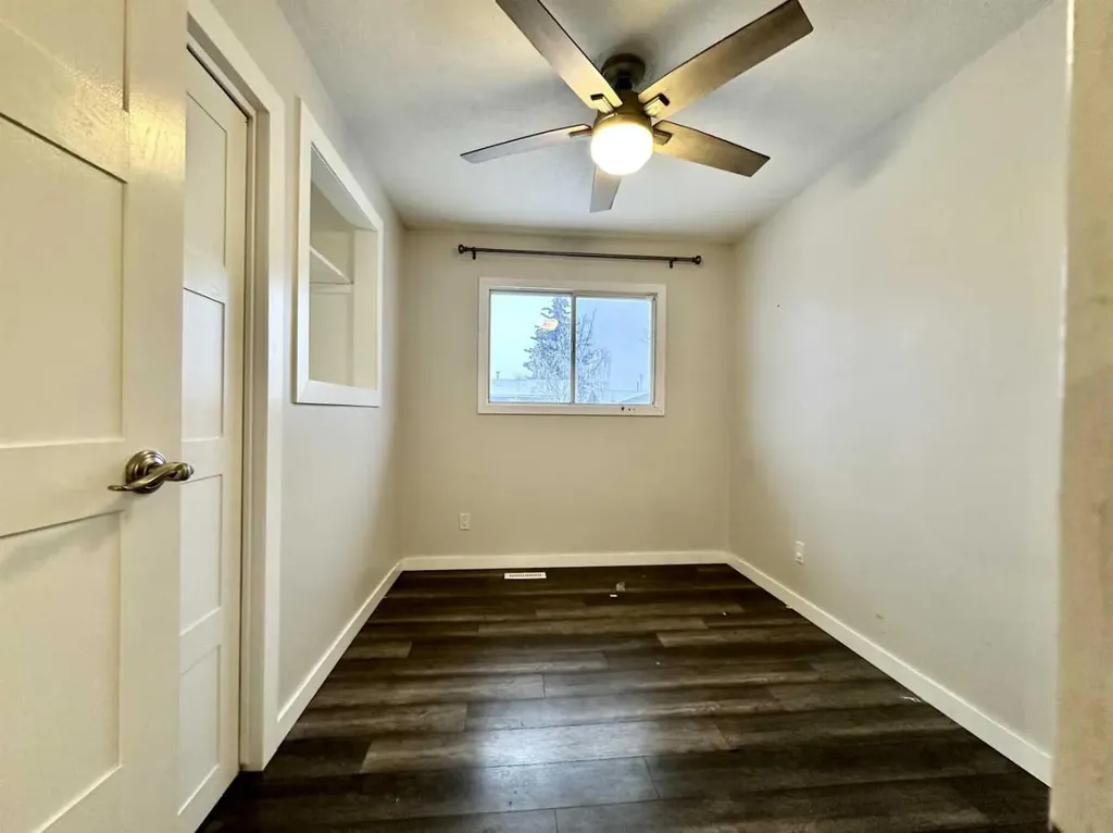 9245 99 Avenue Grande Prairie AB T8V3X4