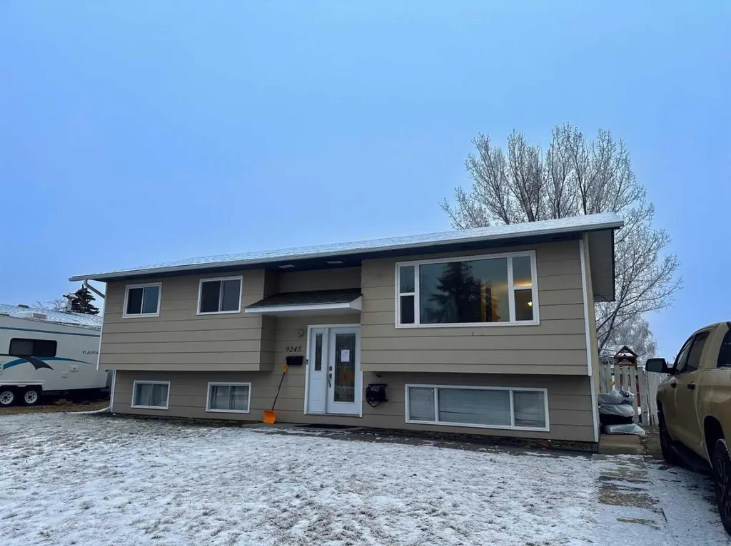 9245 99 Avenue Grande Prairie AB T8V3X4