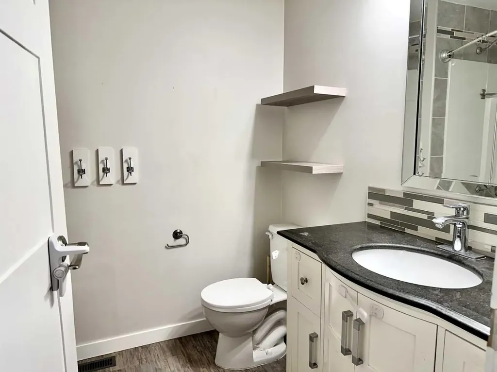 9245 99 Avenue Grande Prairie AB T8V3X4