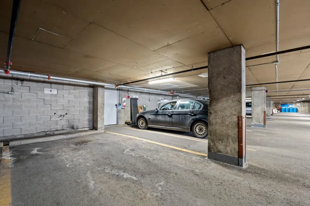 732 57 Avenue SW Calgary AB T2V0H4